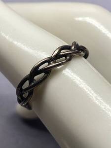 lot 48B image: Vintage Sterling Silver 925 Twisted Chain Ring - Size 6.5