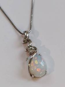 lot 4X image: Sterling Silver Opal Pendant Necklace