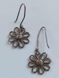 lot 53X image: Sterling Silver Flower Earrings