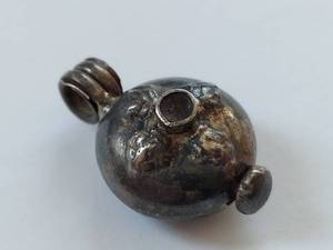 lot 56X image: Sterling Silver Locket Pendant