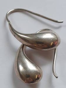 lot 78X image: Sterling Silver Teardrop Earrings
