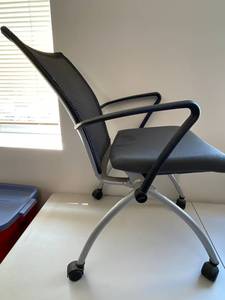 lot 14E image: Modern Office Chair with Mesh Back and Wheels