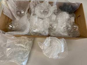 lot 41E image: Pyrex Glass Lab Equipment Lot 250 mL Round Bottom Flasks 2440