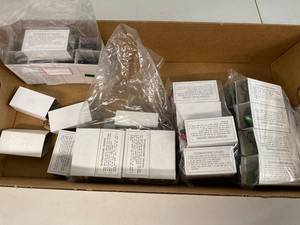 lot 51E image: Bulk Lot of Original Kooclip Glasses Holders