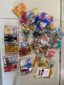 lot 41Z image: Ty Beanie Babies and McDonalds Bears Collection Lot