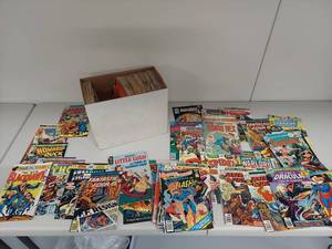 lot 21K image: Vintage Marvel & DC Comic Book Collection Lot
