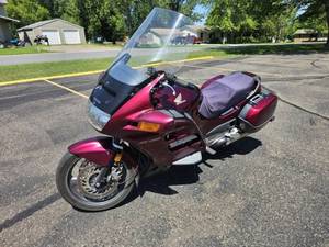 2000 Honda ST1100