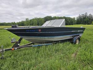 lot 7 image: 1991 Blue Fin 20 Aluminum Hull