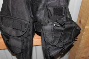 Black Hunting Vest