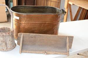 lot 53 image: Fireplace Decor Basket Shelf Copper Bin