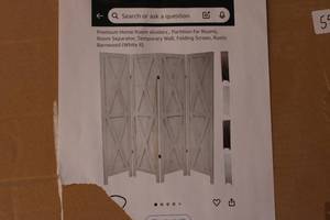 lot 55 image: 4 Panel Divider  new in box