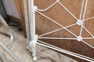 lot 59 image: Metal White Header footer for bed