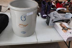 lot 67 image: Red Wing Crock Pot #6