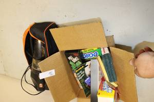 lot 76 image: Cleaning Cleaning Items