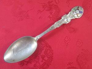 lot 17 image: (CNTR) Vintage Sterling Silver Coll...