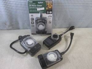 lot 50 image: (CS) 4 Outdoor Timer Plugins...