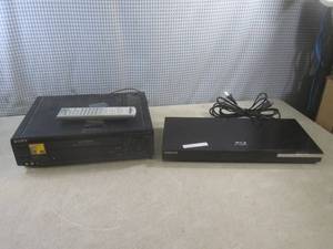 lot 58 image: (A-2) Samsung BD-C5500C Blu-Ray Dis...
