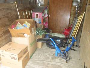 lot 67 image: (TRLR) Assorted Unsold  Unclaimed ...