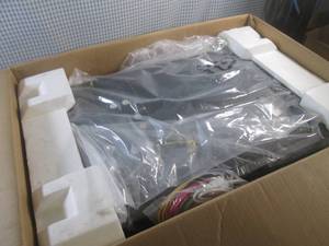 lot 79 image: (EW5) APC Automatic Transfer Switch...