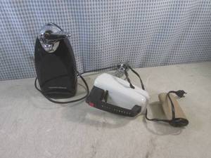 lot 137 image: (BS) Hamilton Beach Electric Can Op...