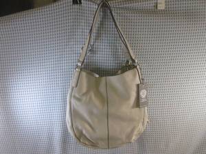 lot 142 image: (EW5) Vince Camuto Genuine Leather ...