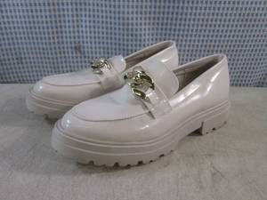 lot 147 image: (BS) Steve Madden Womens Makira Lo...