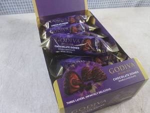 lot 160 image: (B-1) 12 Godiva Belgium 1926 3pc Do...