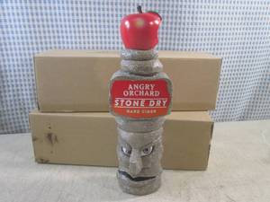 lot 193 image: (CSB) 2 Angry Orchard Stone Dry Har...