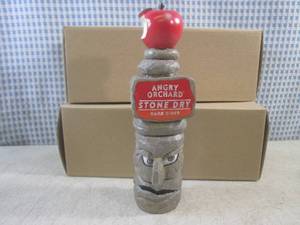 lot 198 image: (BS) 2 Angry Orchard Stone Dry Hard...