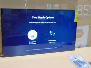 lot 24 image: Samsung UN43DU7200 Crystal 4K UHD 43 Smart TV