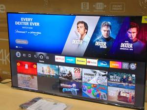 lot 47 image: Hisense 43 Class - QD6 Series - 4K UHD QLED LCD TV