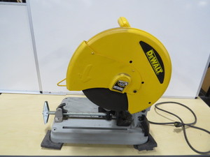 lot 36 image: DEWALT 15 Amp Corded 14 in. Cut-Off Saw - D28715