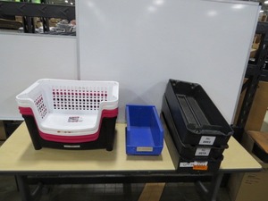 lot 45 image: Mixed Lot of Storage Bins