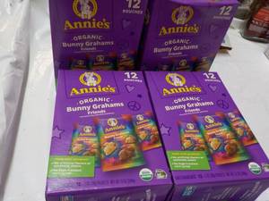 4 boxes Annie's Organic Bunny Graha...
