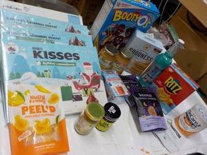 lot 50 image: Variety of Food from Amazon...