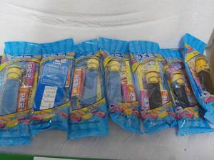 lot 91 image: 7 PEZ Candy and Dispensers...