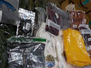 lot 182 image: New Clothes from Amazon- various si...