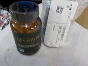 lot 211 image: 2 Oxy-Powder Natural Digestive Clea...