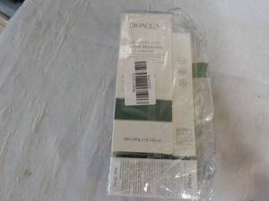 lot 213 image: Bioaqua Acne Removal Cleaner...