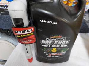 lot 235 image: 1 Gal. Spectra ide One Shot Weed an...