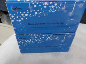 lot 236 image: Sem Lits LED Solar Garden Decoratio...