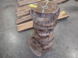 lot 152 image: Black Walnut Cookies