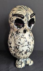 lot 24 image: Archimede Seguso Murano Glass Owl Sculpture