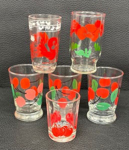 lot 90 image: Variety of Vintage Juice Glasses including Anchor Hocking Swanky Swig Glasses and More