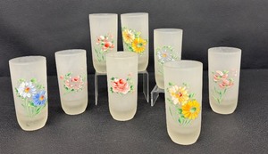 lot 68 image: Set of 8 Vintage Hand Painted Frosted Tumblers, 5.25 Inches