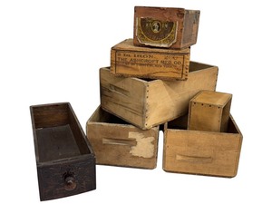 lot 70 image: Set of 6 Vintage Wooden Drawers and Boxes, Fun Decor
