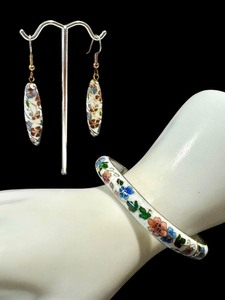 lot 34G image: Vintage Cloisonn Style Bracelet and Earrings Set