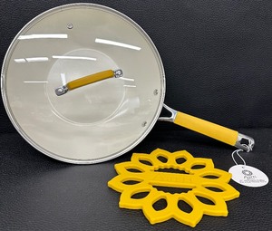 lot 145 image: Aarti 11 All Purpose Kadhai Pan with Glass Lid and Silicone Trivet - New with Tags
