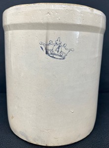 lot 153 image: Vintage Robinson Ransbottom Blue Crown 4 Gallon Crock, Roseville, OH