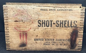 lot 171 image: Vintage United States Cartridge Company Shot-Shells, Small Arms Ammunition Wooden Crate